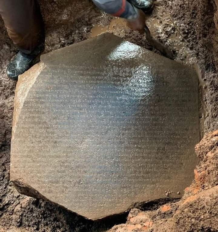 Penemuan Prasasti Gemekan Menyibak Masa Lalu Mojokerto Jauh Sebelum Majapahit