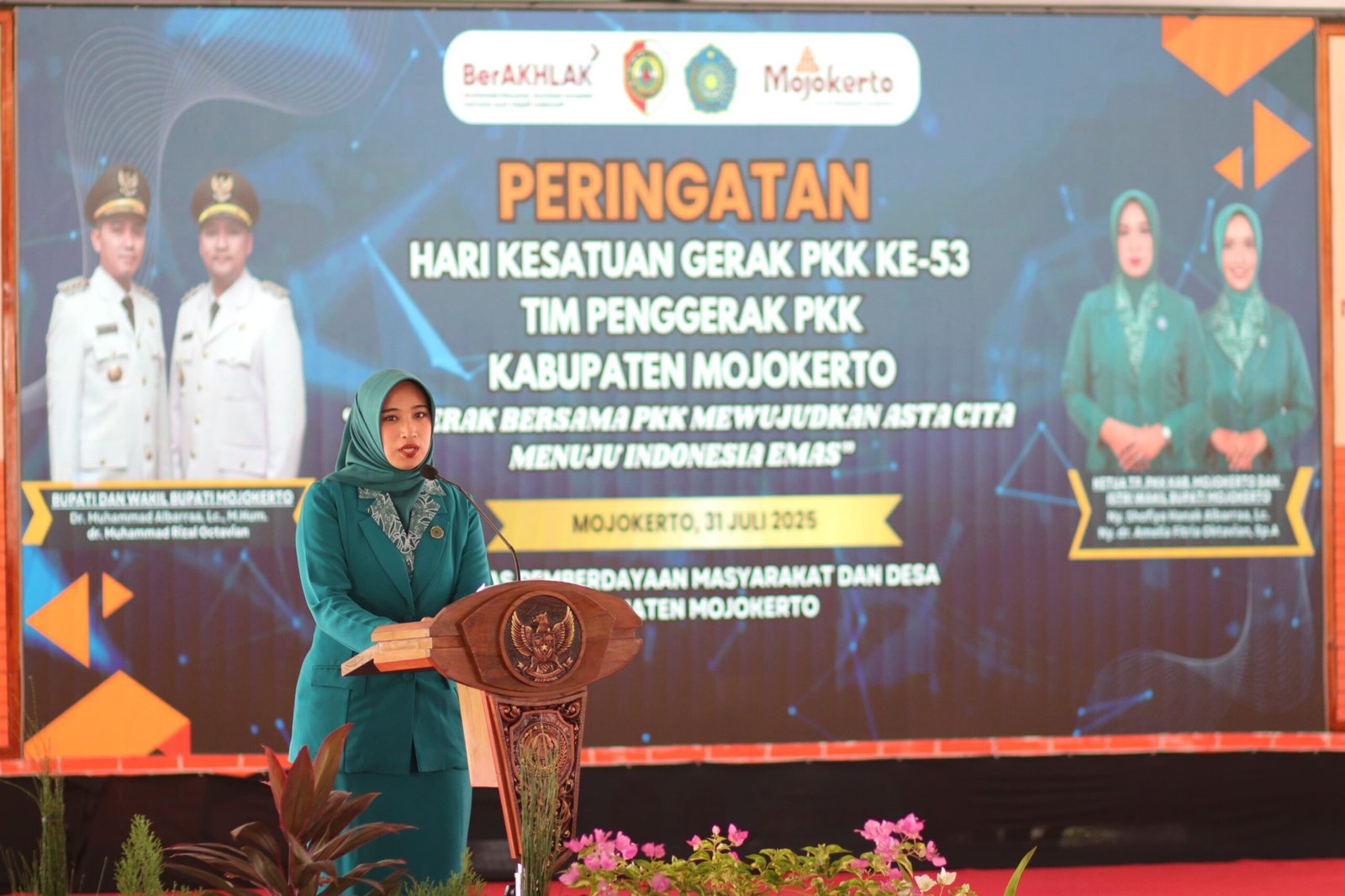 Ning Shafiyah Hanak Al Barra, Lc. Ketua TP PKK Kabupaten Mojokerto Serukan Agar PKK Berperan Dalam Mewujukan Kesejahteraan Masyarakat