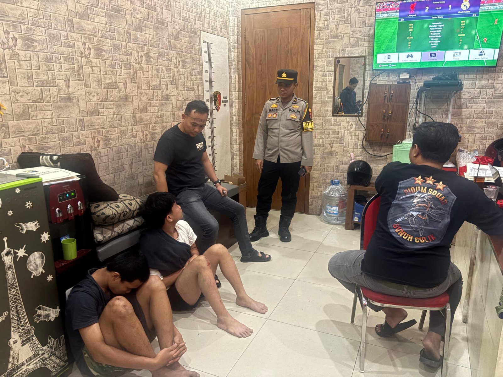 Awal Ramadhan, Polres Mojokerto Kota Bersama Warga Gagalkan Tawuran dan Perang Sarung Awal Ramadhan, Polres Mojokerto Kota Bersama Warga Gagalkan Tawuran dan Perang Sarung
