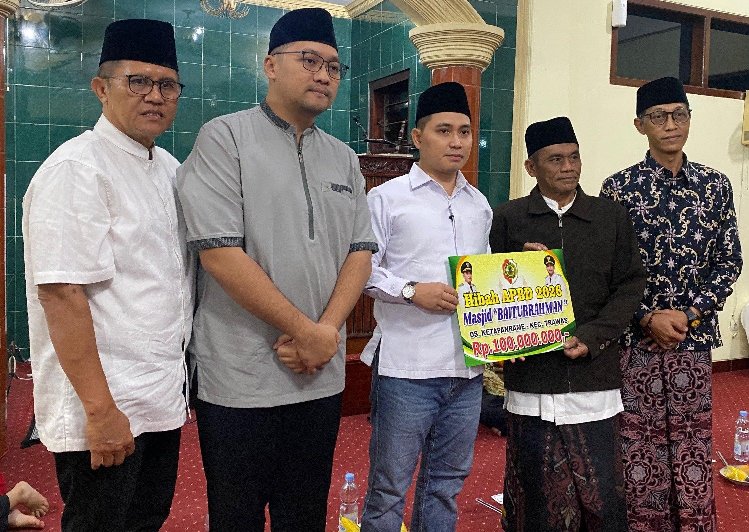 Pemerintah Kabupaten Mojokerto Gelontorkan Dana Hibah Rp27 Miliar untuk Rumah Ibadah Pemerintah Kabupaten Mojokerto Gelontorkan Dana Hibah Rp27 Miliar untuk Rumah Ibadah