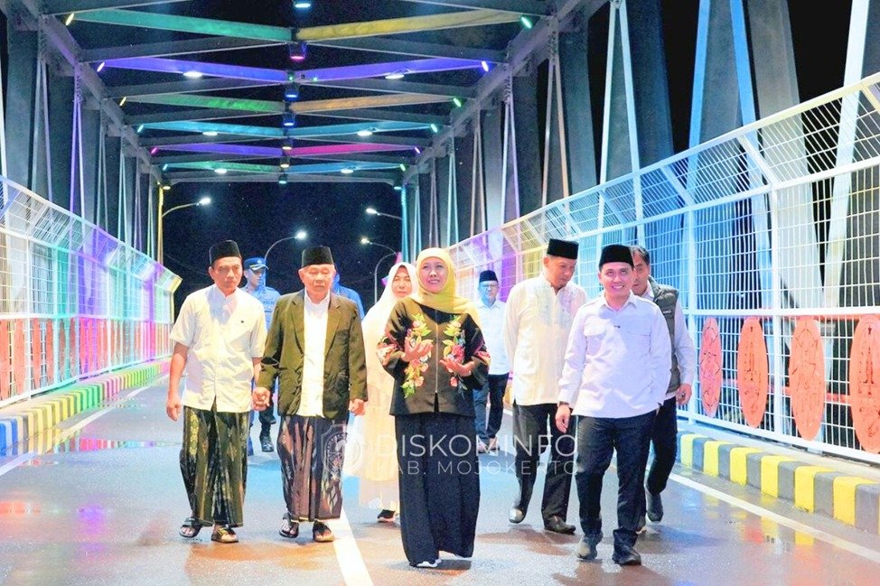 Jembatan Bubak Diresmikan, Kabupaten Mojokerto Miliki Ikon Wisata Baru Jembatan Bubak Diresmikan, Kabupaten Mojokerto Miliki Ikon Wisata Baru