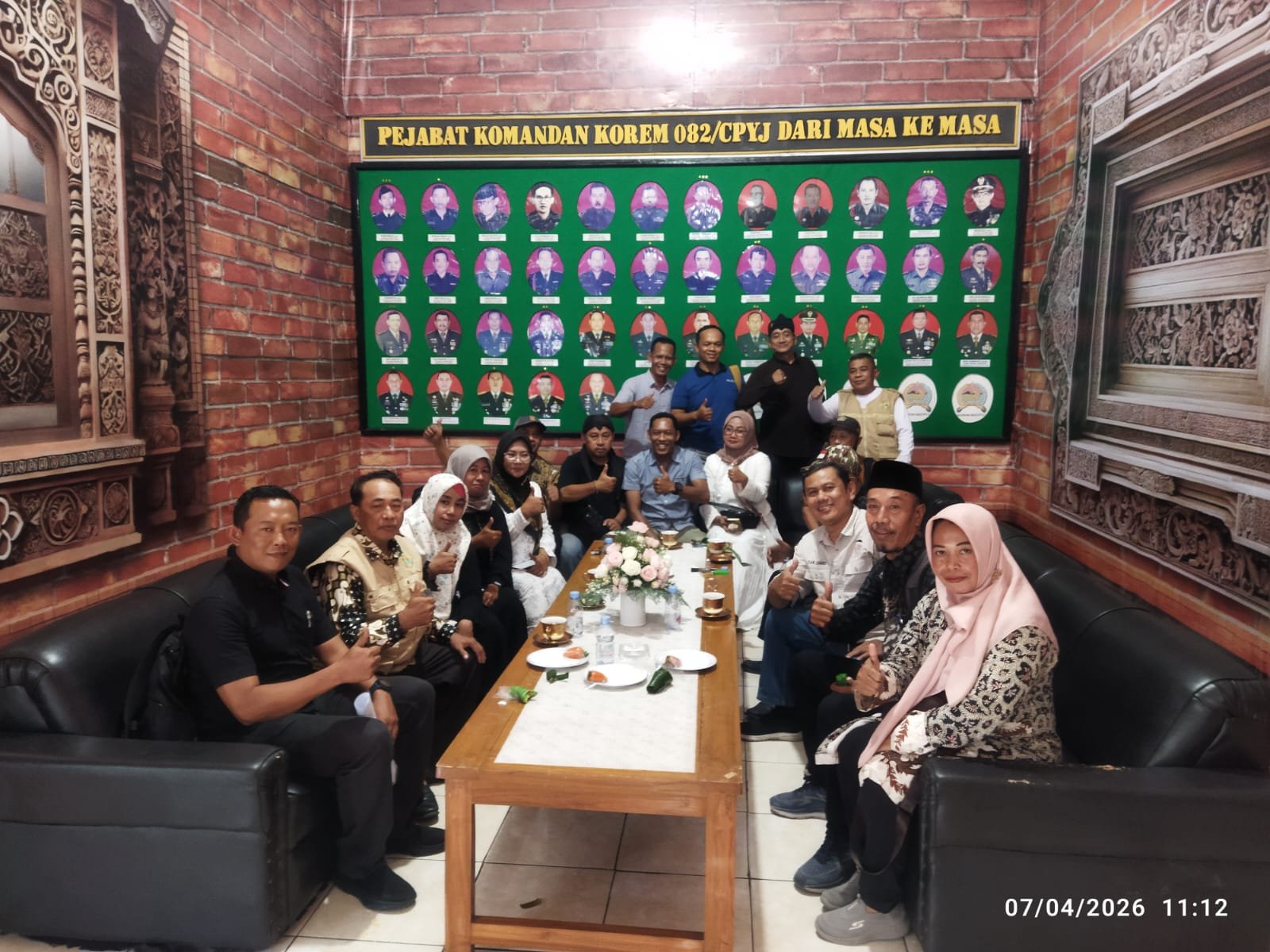 Sejumlah Perwakilan Organisasi Kemasyarakatan (Ormas) dan insan media,  menggelar kegiatan halalbihalal dan silaturahmi di Korem 082/Citra Panca Yudha Jaya (CPYJ), Mojokerto
