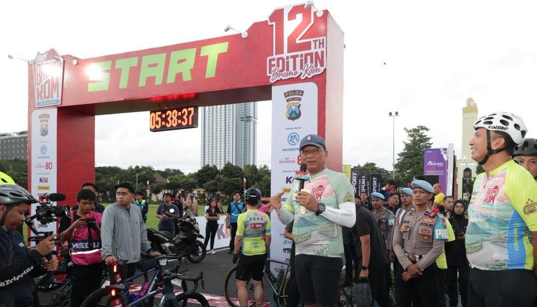 Polda Jatim Gelar Bromo KOM XII Sambut Hari Bhayangkara ke-80 Polda Jatim Gelar Bromo KOM XII Sambut Hari Bhayangkara ke-80