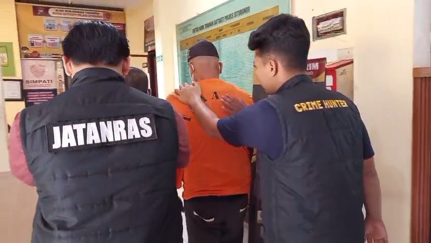 Tim URC Polres Situbondo Amankan Pelaku Curat dan DPO Kasus Pencabulan Tim URC Polres Situbondo Amankan Pelaku Curat dan DPO Kasus Pencabulan