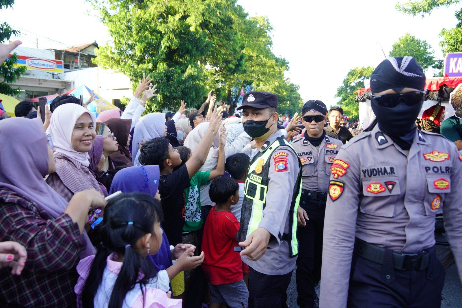 Polres Ponorogo Siagakan 600 Personel Kawal Puncak Grebeg Suro 2026 dan Larungan Telaga Ngebel Polres Ponorogo Siagakan 600 Personel Kawal Puncak Grebeg Suro 2026 dan Larungan Telaga Ngebel