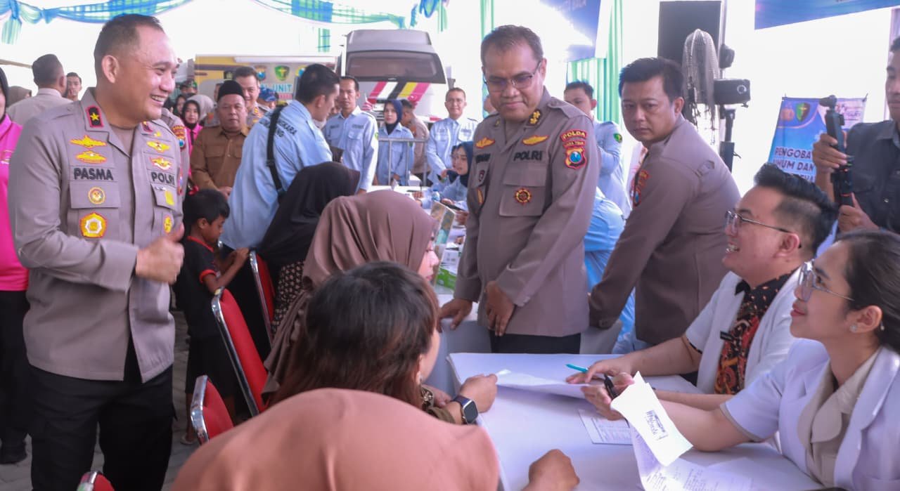 Hari Bhayangkara ke-80, Polda Jatim Gelar Bakkes Layani 2.500 Warga di RS Bhayangkara Jombang Hari Bhayangkara ke-80, Polda Jatim Gelar Bakkes Layani 2.500 Warga di RS Bhayangkara Jombang