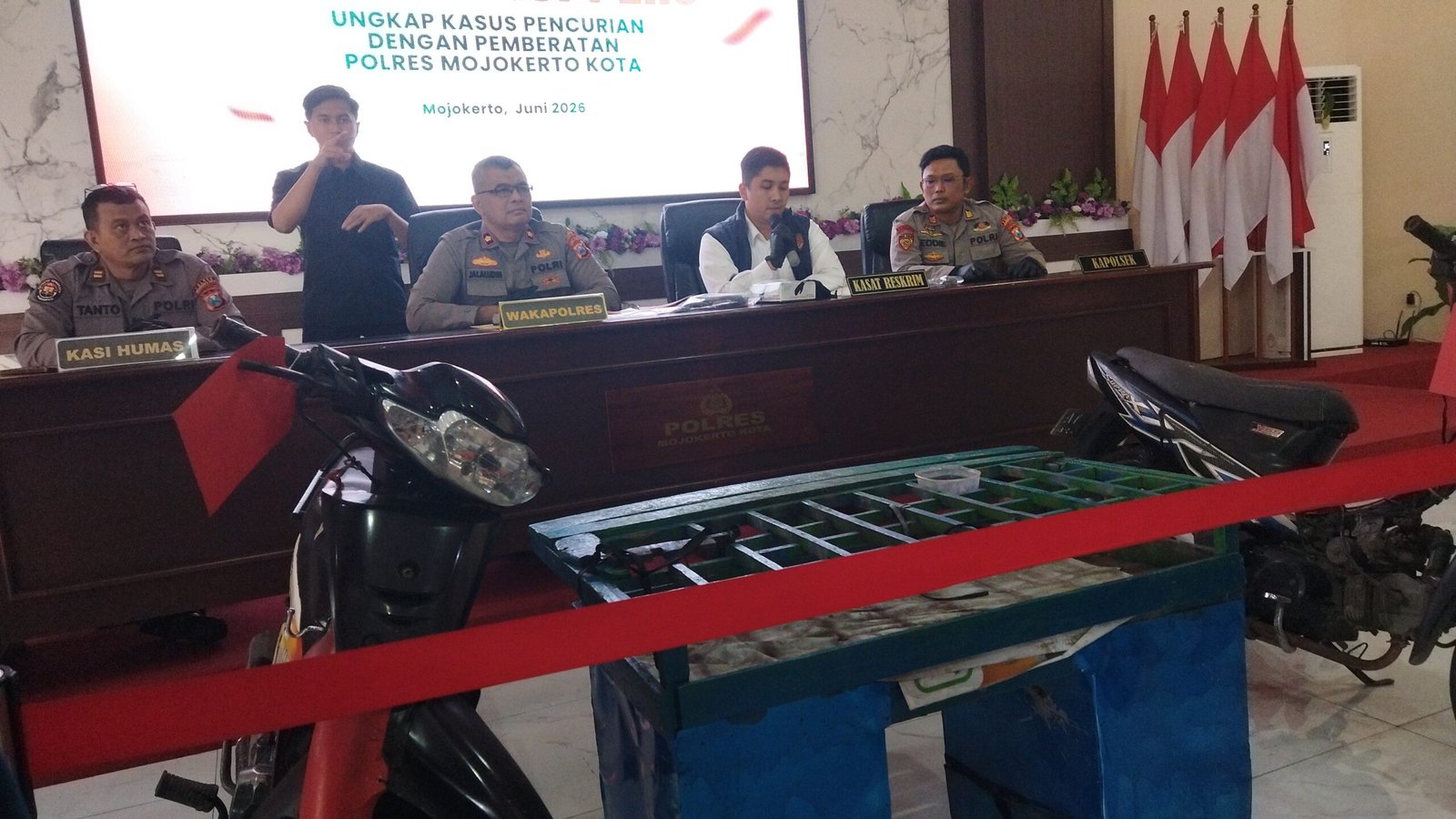 Melalui Unit Polsek Jetis, Polres Mojokerto Kota, Berhasil Mengungkap Kasus Pemberatan (Curanmor) Melalui Unit Polsek Jetis, Polres Mojokerto Kota, Berhasil Mengungkap Kasus Pemberatan (Curanmor)