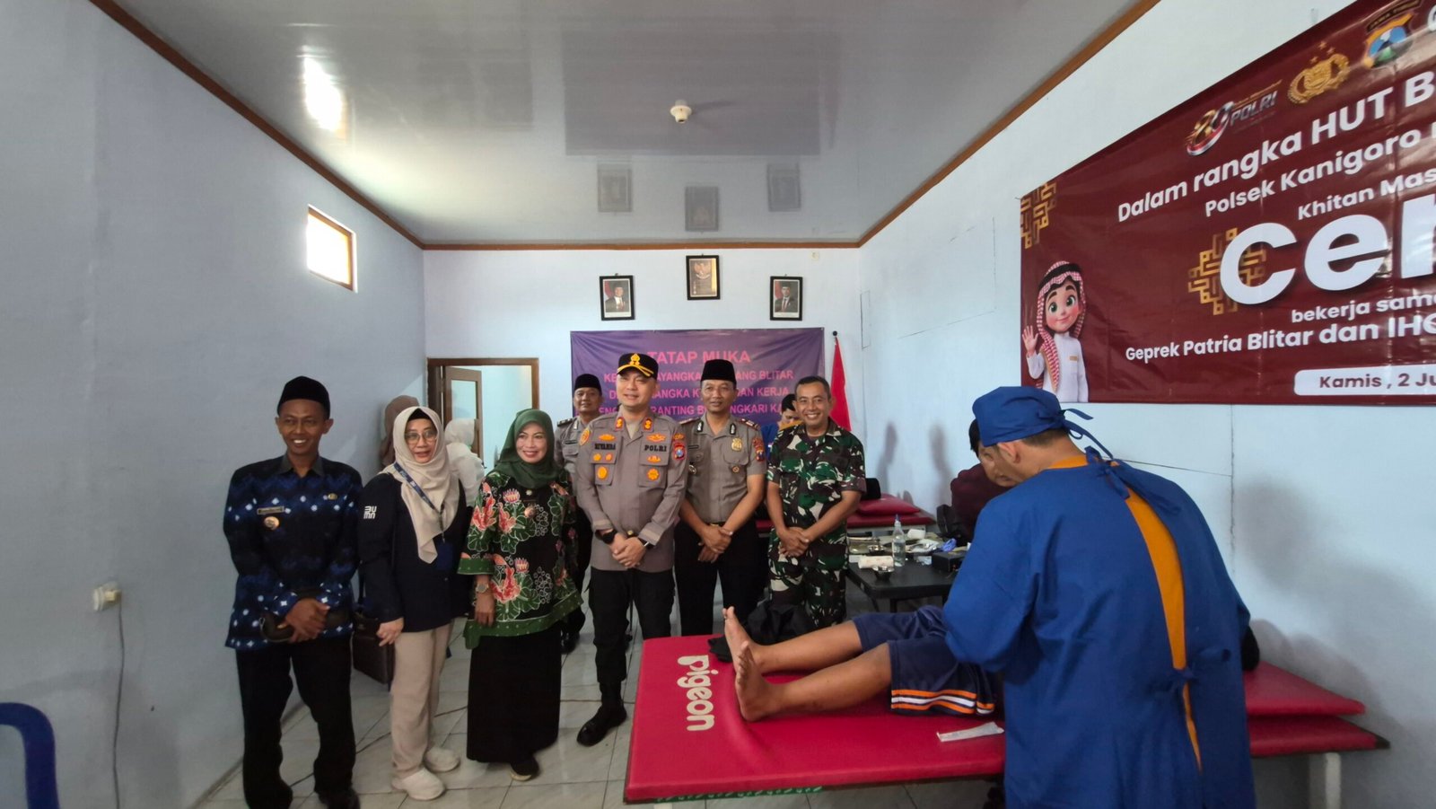 Hari Bhayangkara ke – 80 Polres Blitar Gelar Khitanan Massal Gratis di Kanigoro Hari Bhayangkara ke – 80 Polres Blitar Gelar Khitanan Massal Gratis di Kanigoro
