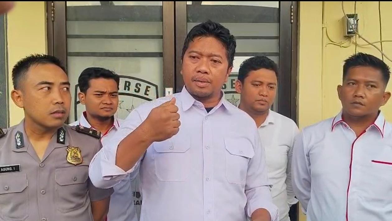 Polres Bangkalan Amankan Tersangka Eksekutor Pencurian Hewan Ternak Polres Bangkalan Amankan Tersangka Eksekutor Pencurian Hewan Ternak