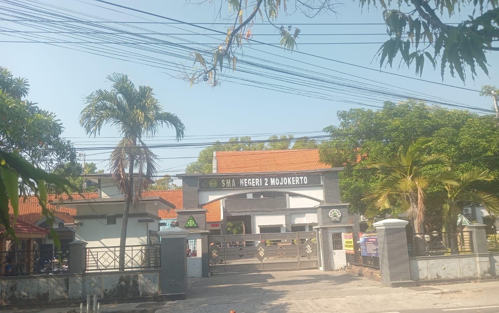 Kegiatan Pemeliharaan Sarpras SMADA 2025 Memakan Dana Negara, Informasi Diduga Tertutup Kegiatan Pemeliharaan Sarpras SMADA 2025 Memakan Dana Negara, Informasi Diduga Tertutup