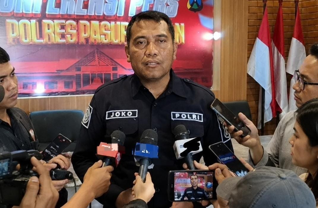 Polres Pasuruan Bongkar Jaringan Peredaran Narkoba Amankan Tiga Orang Tersangka Polres Pasuruan Bongkar Jaringan Peredaran Narkoba Amankan Tiga Orang Tersangka