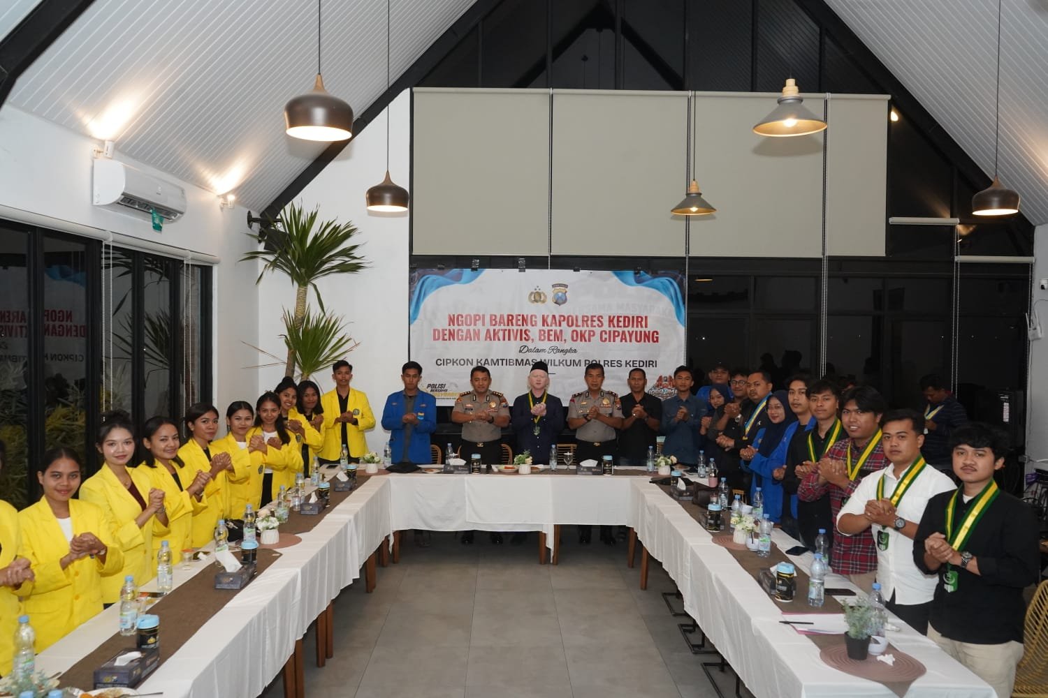 Kapolres Kediri Silaturahmi dan Dialog Terbuka Bersama Mahasiswa, Wujudkan Kamtibmas Kondusif Kapolres Kediri Silaturahmi dan Dialog Terbuka Bersama Mahasiswa, Wujudkan Kamtibmas Kondusif