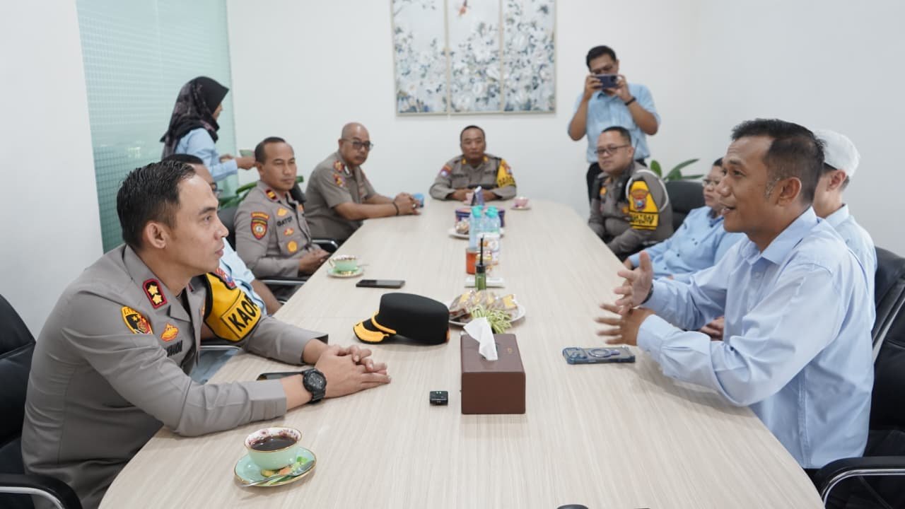 Polisi Hadir untuk Masyarakat, Kapolres Mojokerto Kota Dorong Sinergi Perusahaan untuk Serap Tenaga Kerja Polisi Hadir untuk Masyarakat, Kapolres Mojokerto Kota Dorong Sinergi Perusahaan untuk Serap Tenaga Kerja